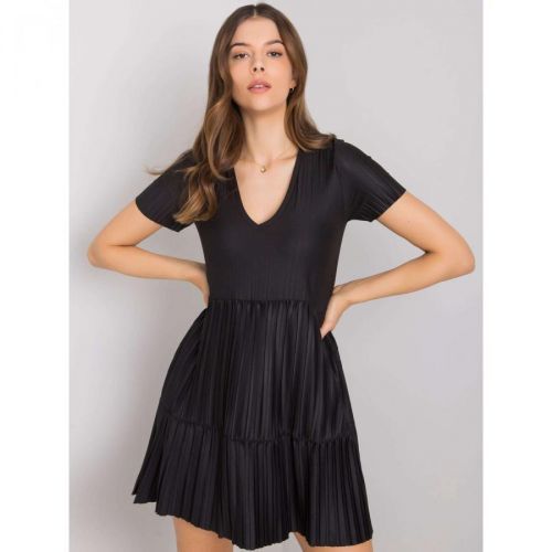 Black Yazmin RUE PARIS pleated dress