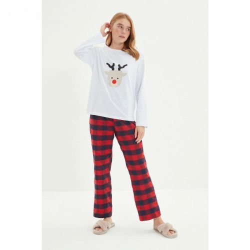 Trendyol Multicolored Christmas Themed Knitted Pajamas Set
