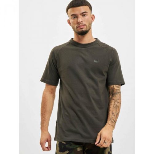 T-Shirt Kai in olive
