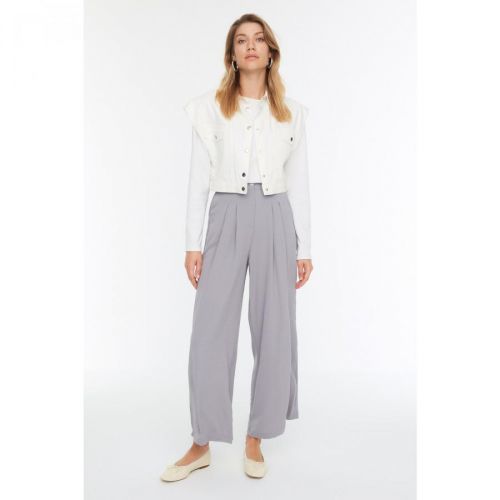 Dámské kalhoty Trendyol Pleated