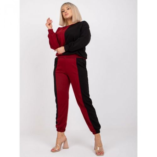 Plus size burgundy and black sweatshirt set made of Amishi cotton