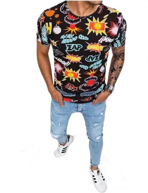 černé tričko s barevným potiskem