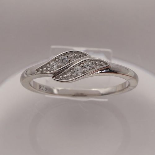 Stříbrný prsten R3104