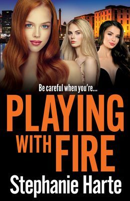 Playing with Fire (Harte Stephanie)(Paperback / softback)