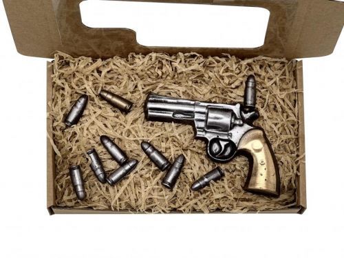 Čokoládový revolver s náboji - Čokolandia