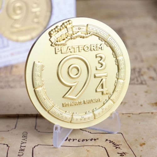 FaNaTtik | Harry Potter - Medallion Platform 9 3/4 (Limited Edition) - pozlaceno