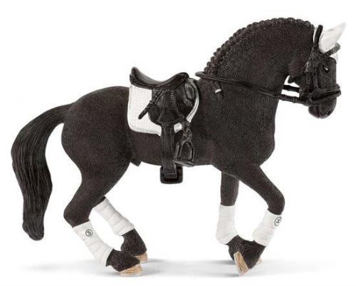 SCHLEICH Horse club® 42457 Turnajový hřebec Fríského koně