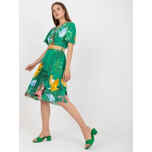Green pleated dress with prints with a belt