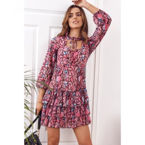 Casual pink dress with flounces