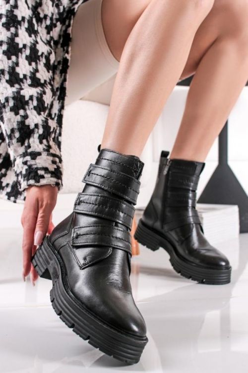 Černé kožené kotníkové kozačky 2-25483