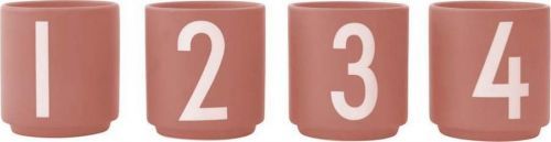 Sada 4 tmavě růžových hrnků z imitace porcelánu Design Letters, 0,5 l