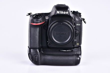 Nikon D600 tělo bazar