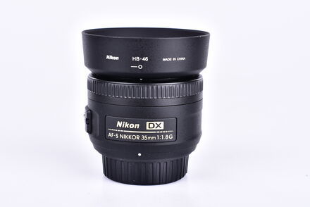Nikon 35 mm f/1,8 AF-S NIKKOR G DX bazar