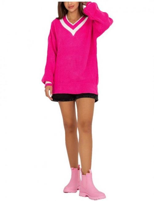 Neonově růžový svetr s lemováním výstřihu