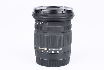 Sigma 17-70 mm f/2,8-4,5 DC Macro pro Canon bazar