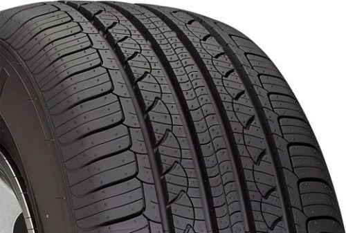 Nexen N PRIZ AH8 215/45 R18 89V