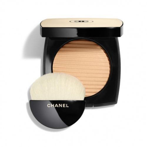 CHANEL Les beiges Barvený bronzový pudr pro zdravý rozjasněný vzhled  - MEDIUM LIGHT 12G 12 g