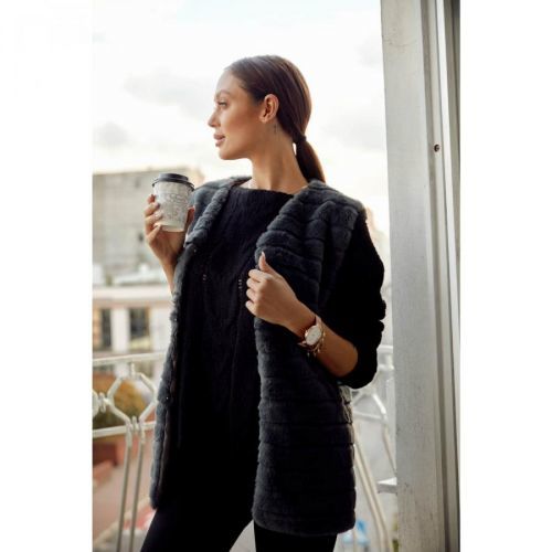 Graphite fur vest for women