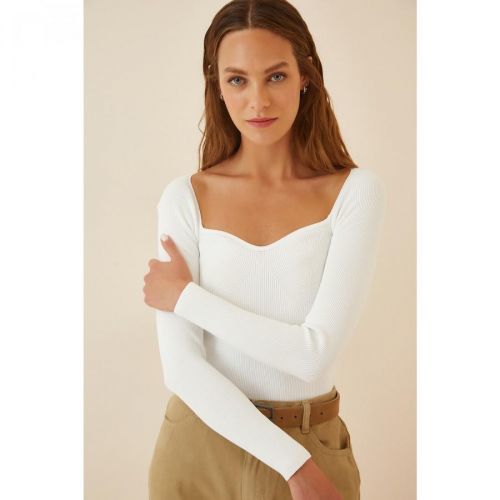 Happiness İstanbul Women's White Heart Collar Corduroy Knitwear Sweater