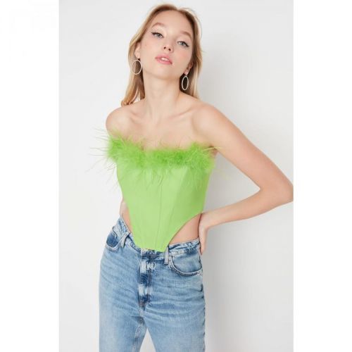 Dámský crop top Trendyol Ostrich