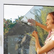 Die moderne Hausfrau Ochranná fólie na okno proti slunci