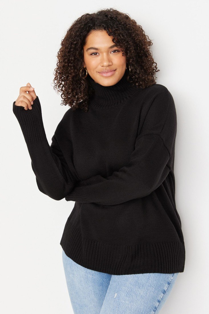 Trendyol Curve Plus Size Sweater - Black - Relaxed