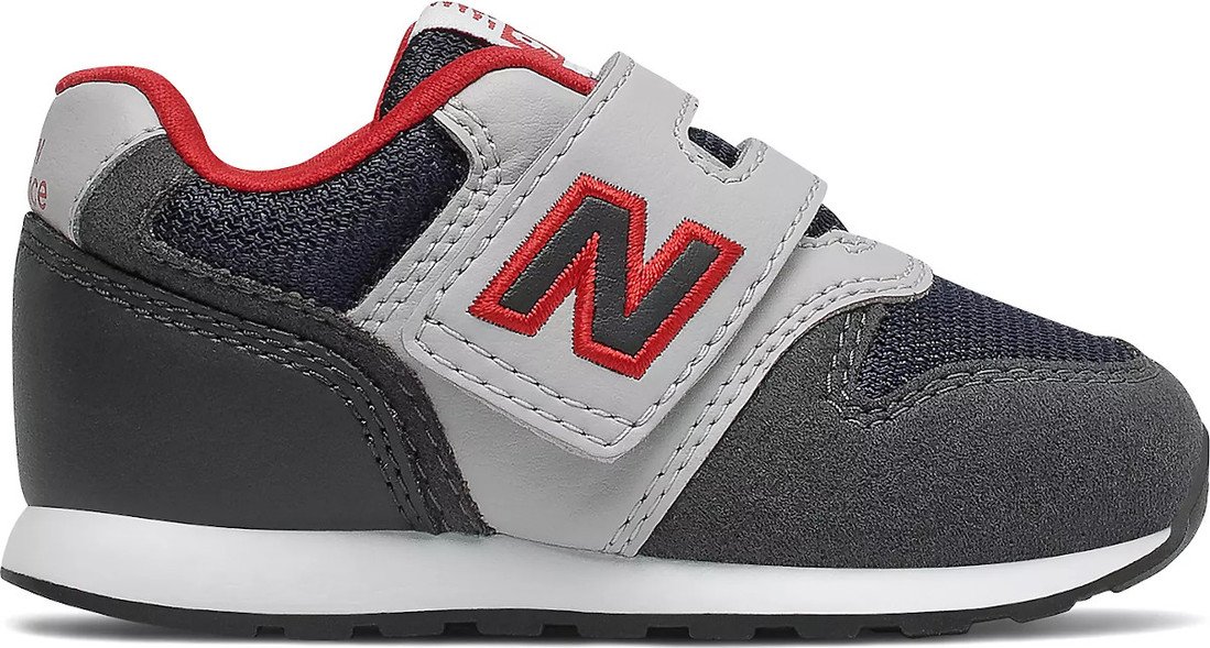 Obuv New Balance IZ996