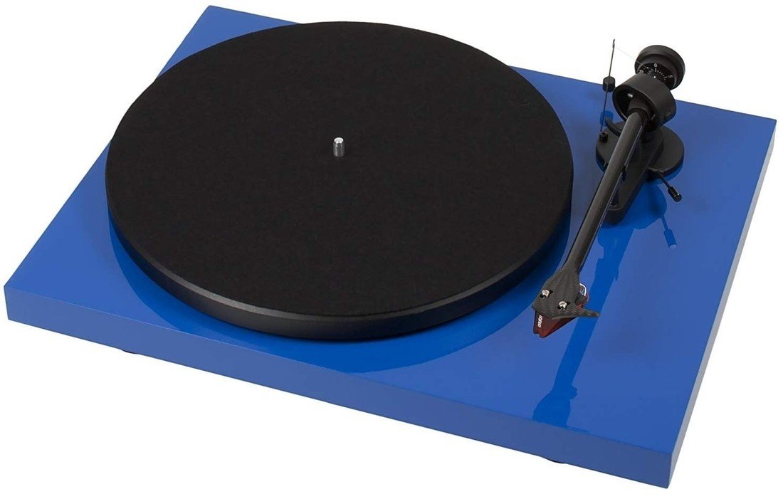 Pro-Ject Debut Carbon (DC) + 2M Red High Gloss Blue