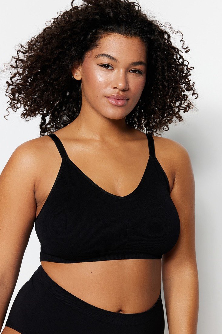 Trendyol Curve Plus Size Bra - Black