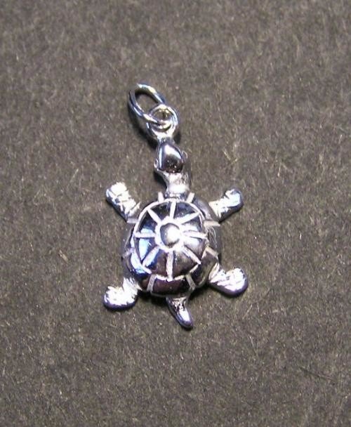 Želvička - stříbrný přívěsek / přívěsek ze stříbra