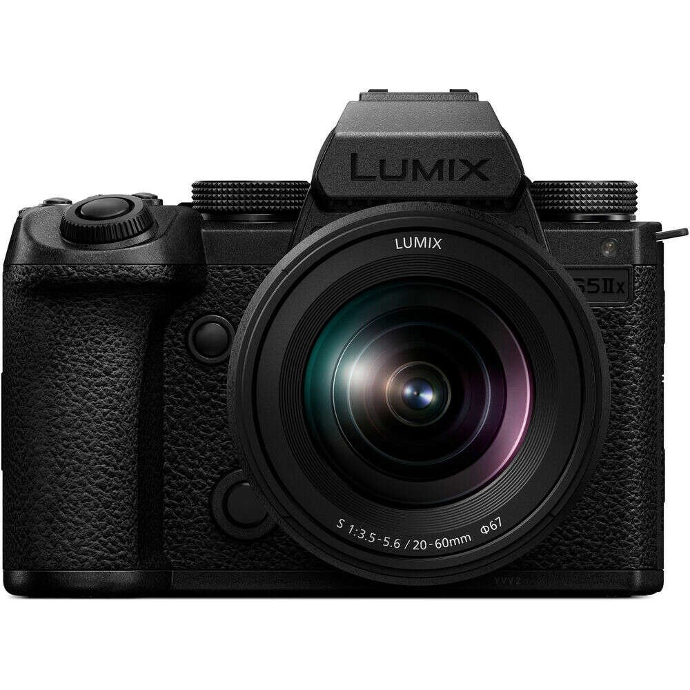 Panasonic Lumix DC-S5 IIx + 20-60 mm