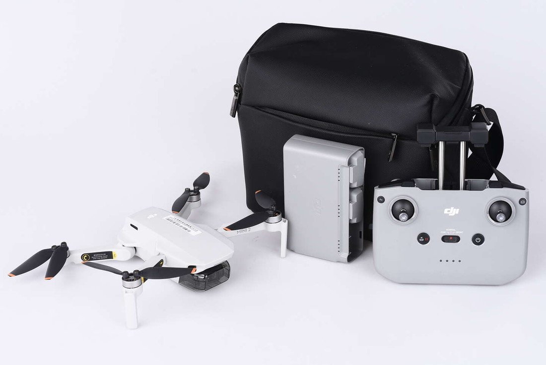 DJI kvadrokoptéra Mini 2 Fly More Combo bazar