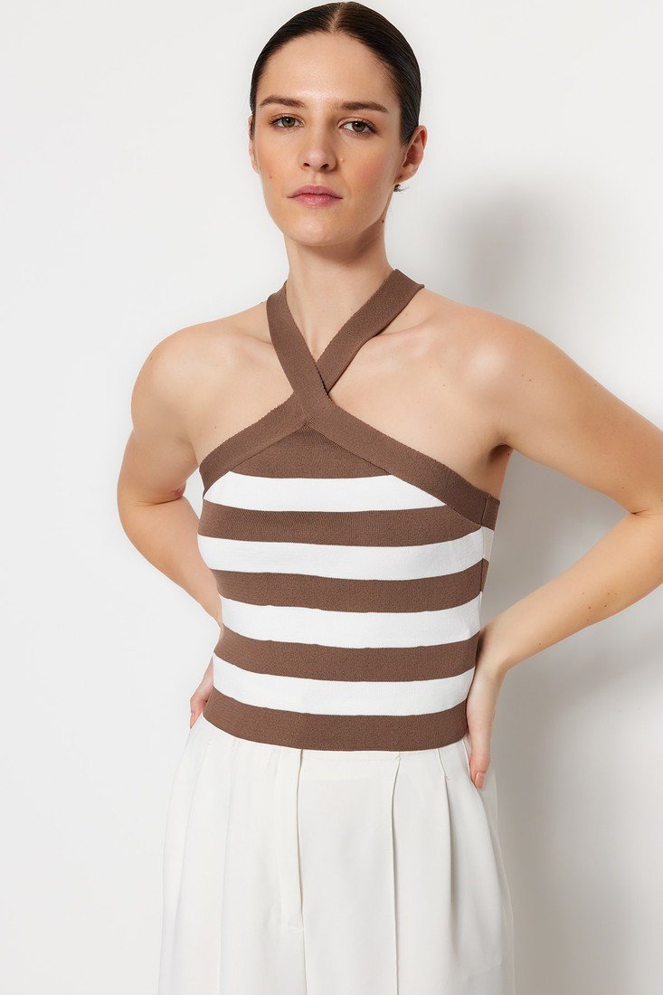 Trendyol Blouse - Brown - Slim fit