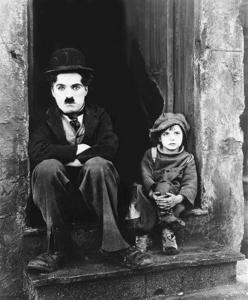 BRIDGEMAN IMAGES Umělecká fotografie Charles Chaplin And Jackie Coogan, (35 x 40 cm)