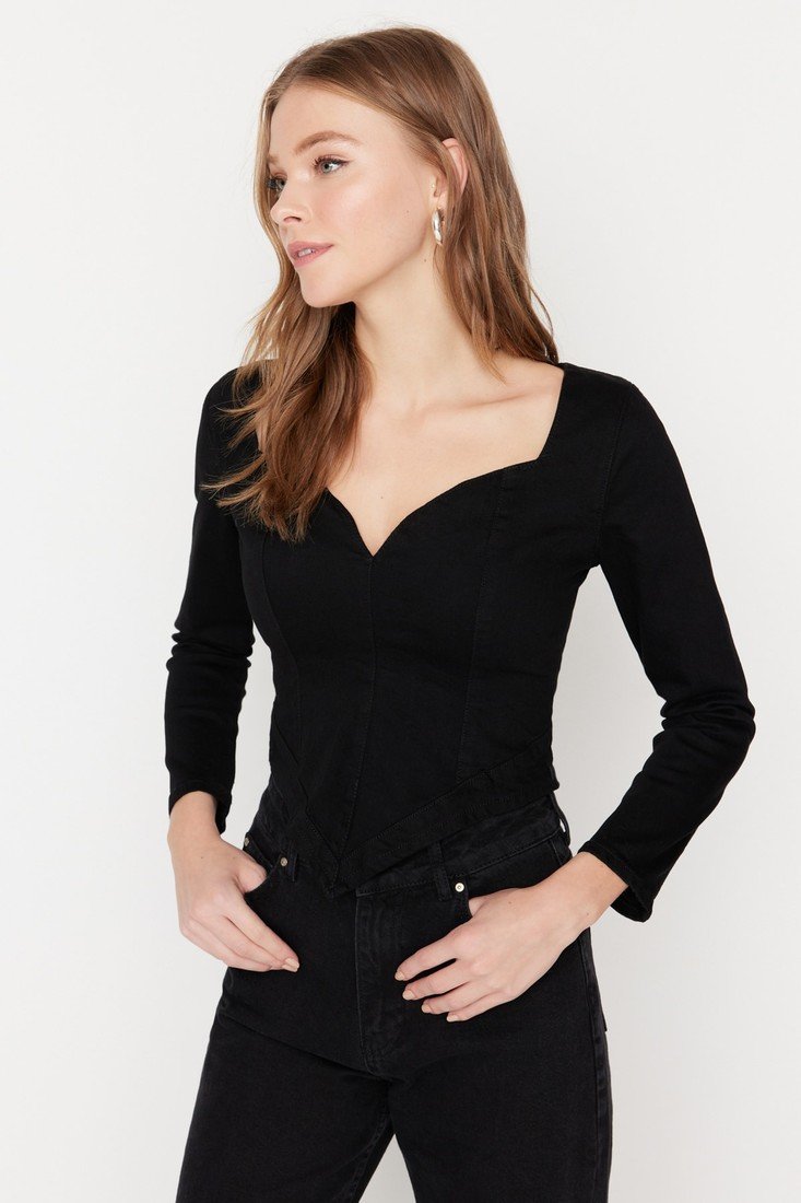 Trendyol Blouse - Black - Regular fit
