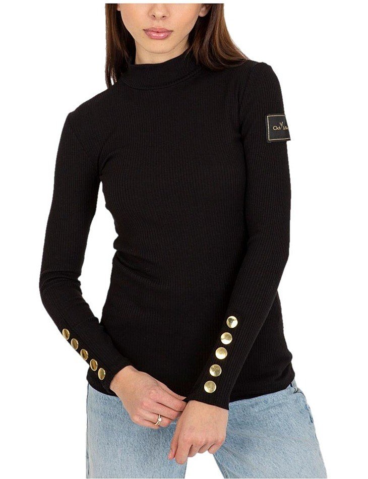 černé triko s dlouhým rukávem