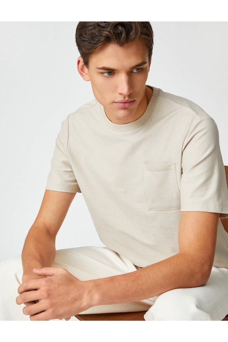 Koton Basic T-Shirt Pocket Detailed Crew Neck Short Sleeve Cotton