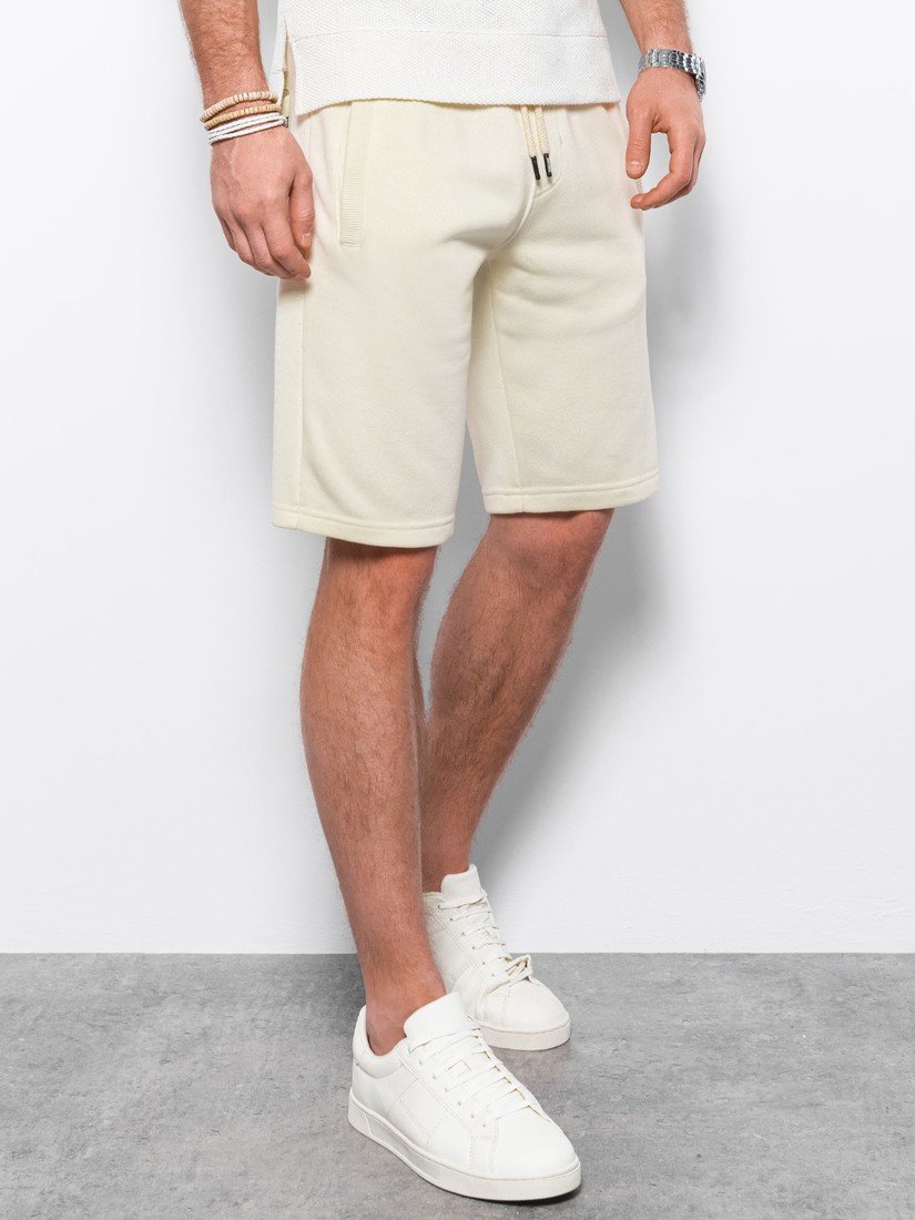 Ombre Men's short shorts with pockets - cream