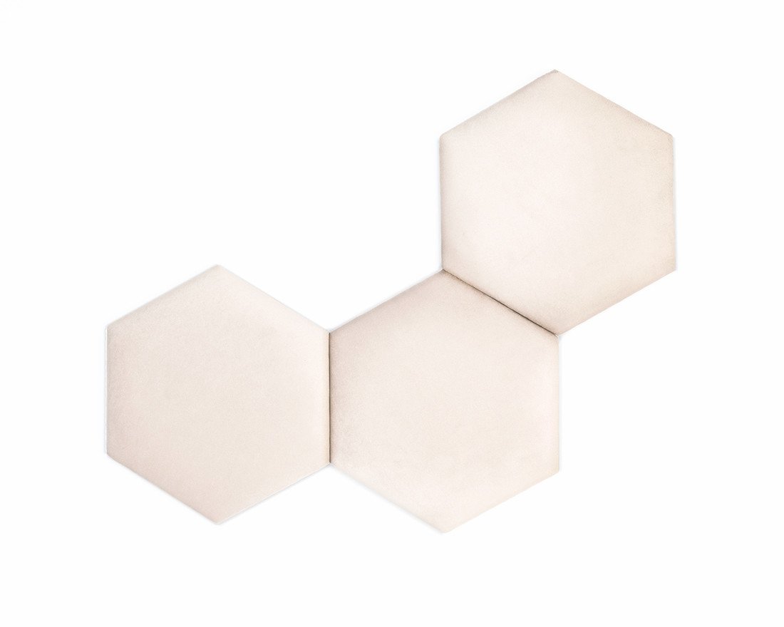 Čalouněný panel Hexagon - krémový S