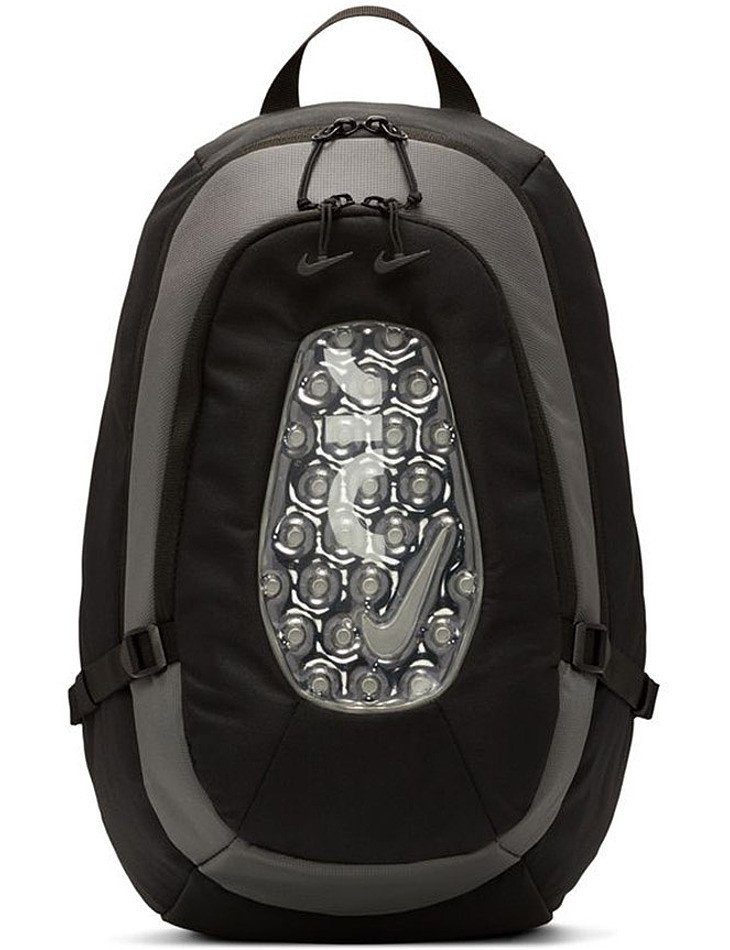 Sportovní pohodlný batoh Nike