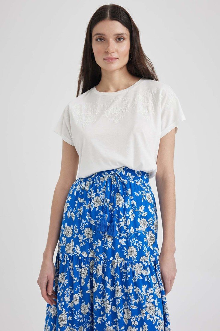 DEFACTO Regular Fit Crew Neck Short Sleeve T-Shirt