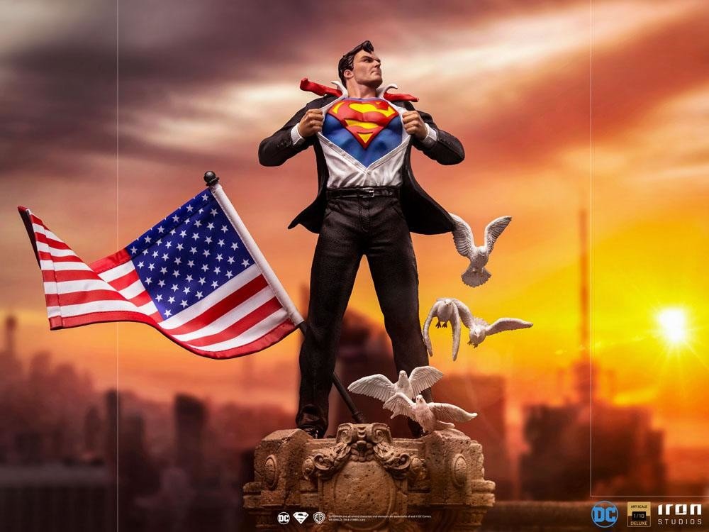 Iron Studios | Superman - DC Comics Deluxe Art Scale Statue Clark Kent 29 cm
