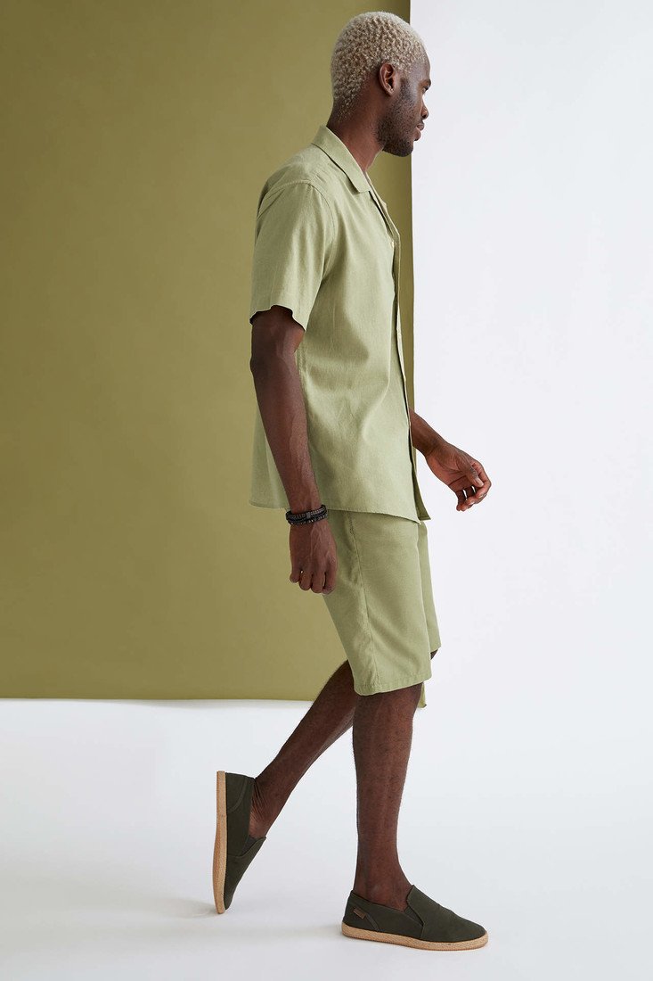 DEFACTO Regular Fit Basic Bermuda Shorts