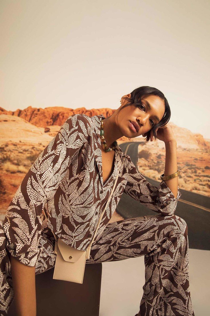 DEFACTO Long Sleeve Printed Crop Shirt