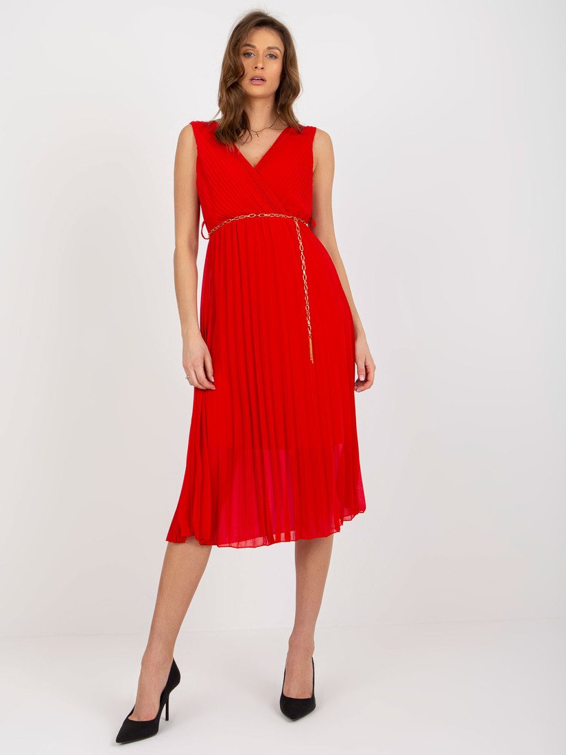 Červené plisované midi šaty s řetízkovým páskem DHJ-SK-13168.21X-red Velikost: ONE SIZE
