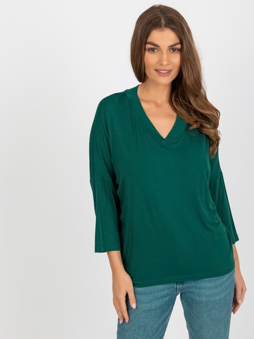 Tmavě zelená jednobarevná halenka s 3/4 rukávem RV-BZ-8630.94-dark green Velikost: ONE SIZE
