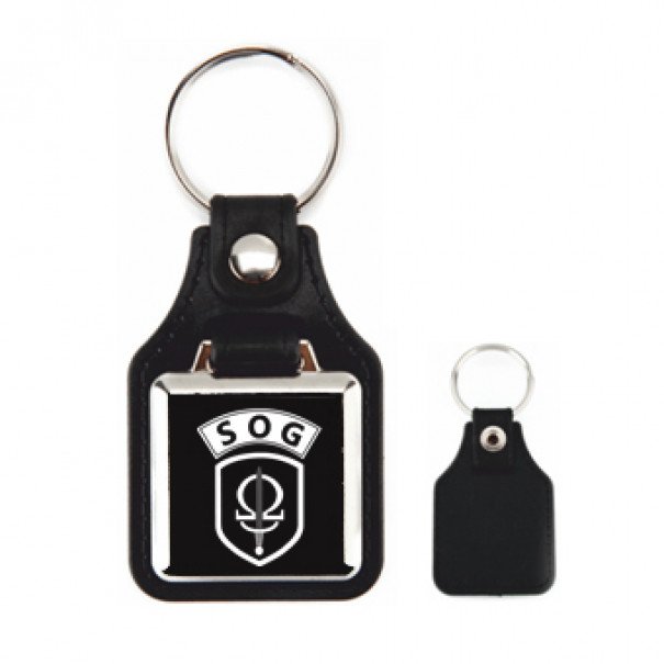 Klíčenka Striker SOG - černá