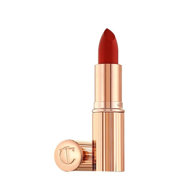 Charlotte Tilbury Hydratační rtěnka Kissing (Lipstick) 3,5 g So Red