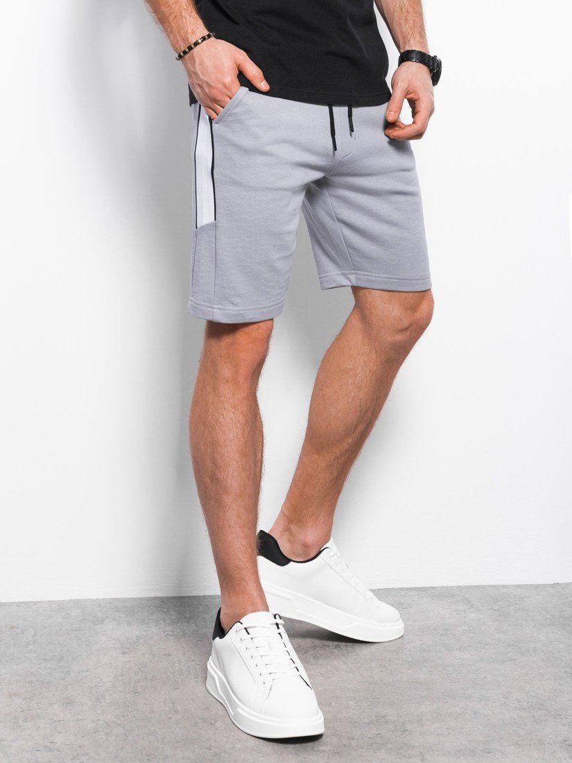 Ombre Men's sweat shorts with leopard stripes