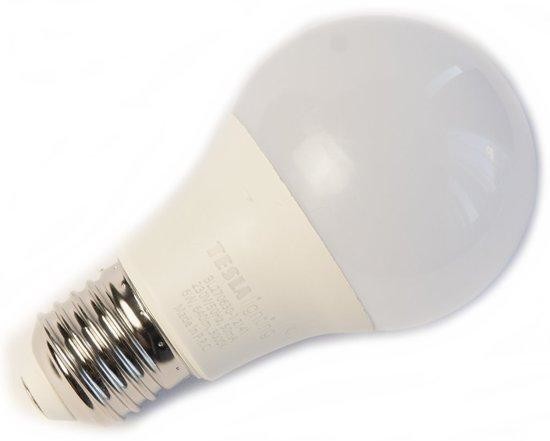 Tesla Lighting LED žárovka BULB, E27, 6W, 230V, 640lm, 25 000h, 3000K teplá bílá, 220st